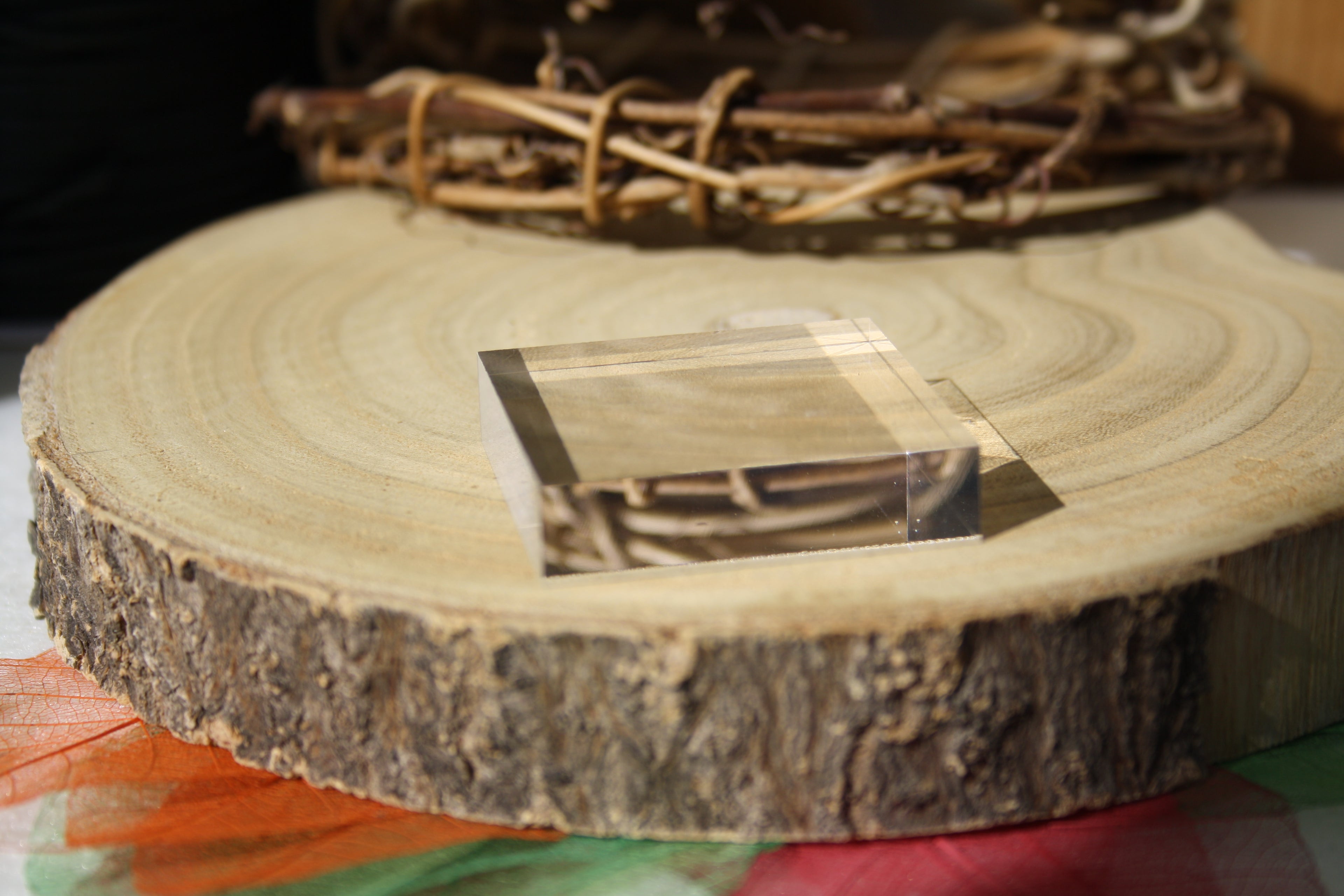 Socle en Plexiglass Transparent 1 cm - Support de Présentation Carré