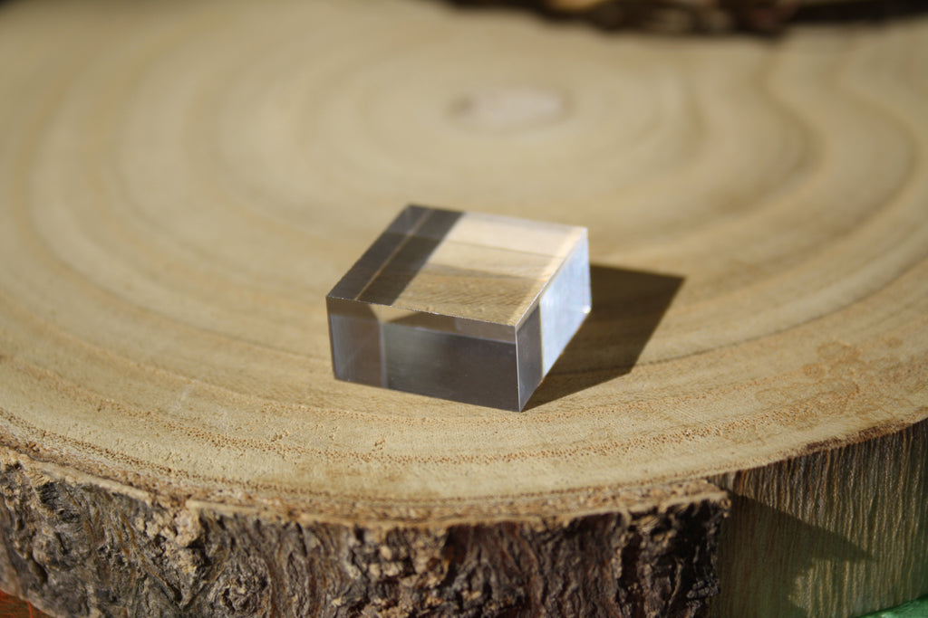 Socle en Plexiglass Transparent 1 cm - Support de Présentation Carré