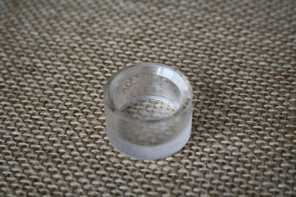 Socle transparent discret pour boules et œufs en pierre – support de présentation stable