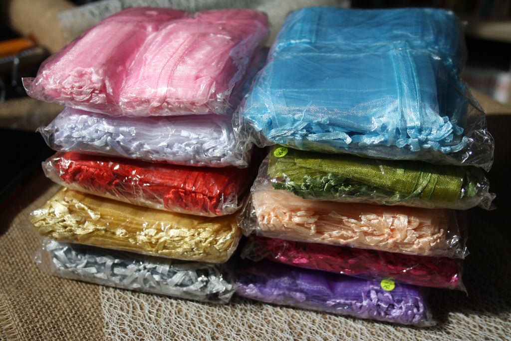 Lot de 100 Sacs en Organza avec Cordon – 9 x 7 cm Emballage Cadeau