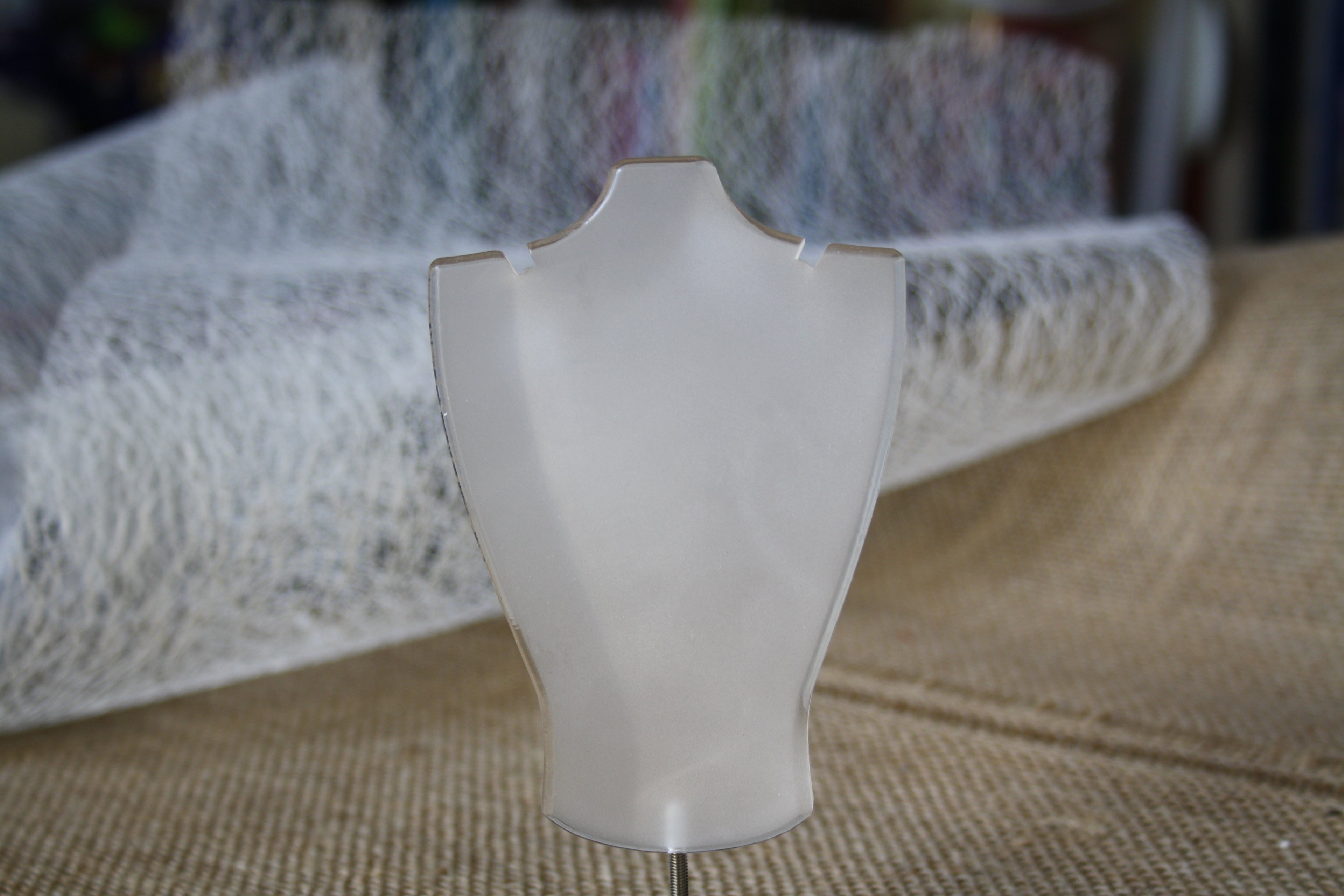 Présentoir à Pendentif en Plexiglass - Support Bijoux Professionnel