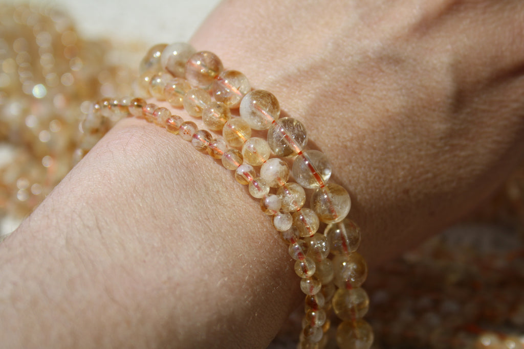 Citrine claire Naturelle – Lignes de Perles Rondes 4 mm, 6 mm et 8 mm