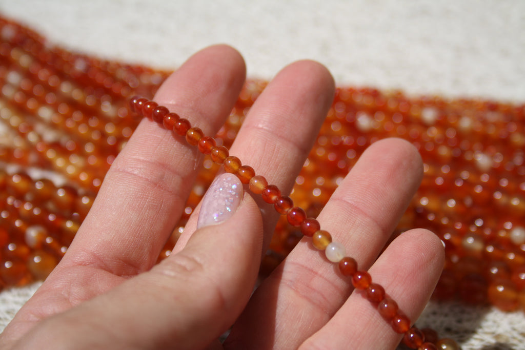 Cornaline mix couleur Naturelle – Lignes de Perles Rondes 4 mm, 6 mm et 8 mm