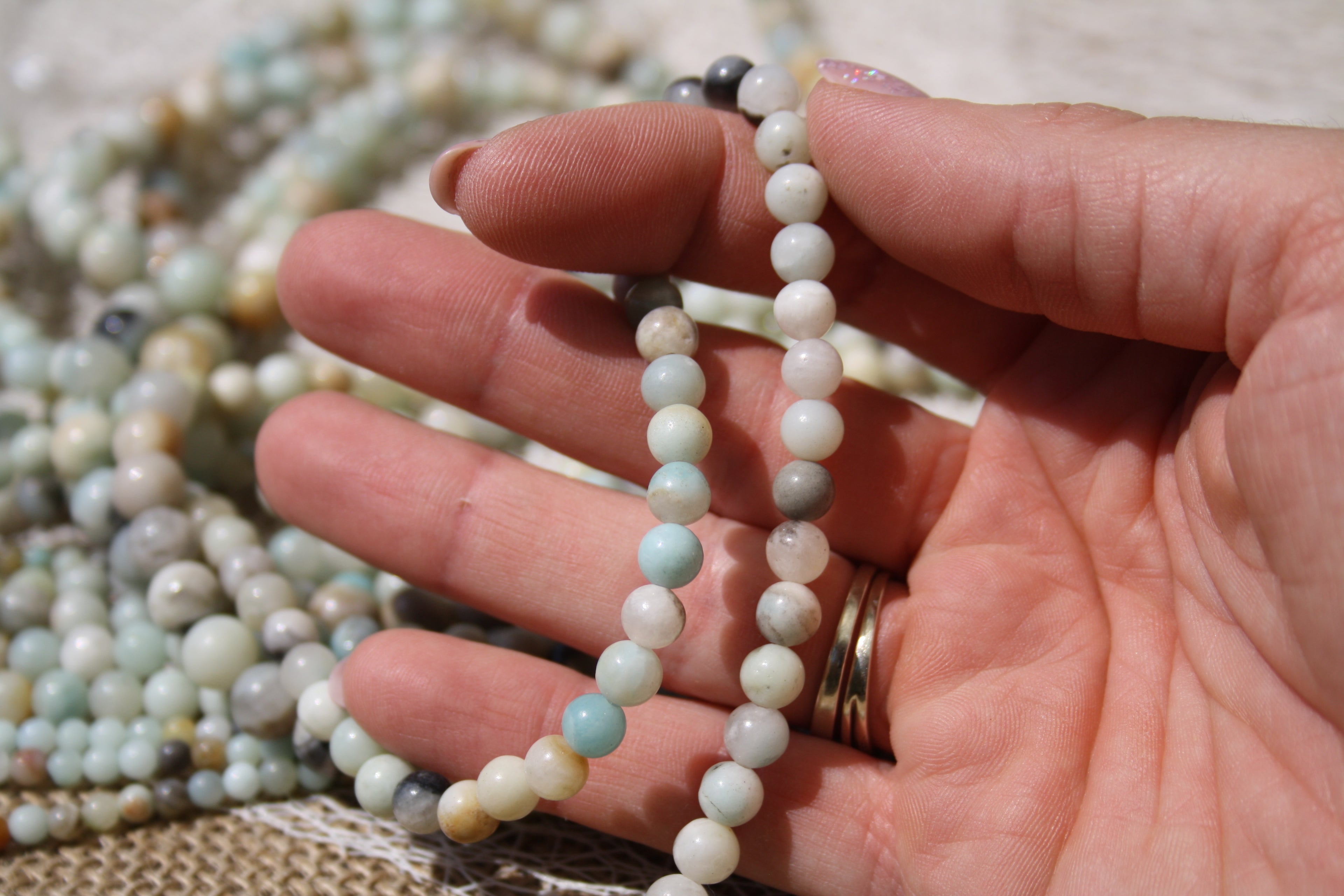 Amazonite mix couleur Naturelle – Lignes de Perles Rondes 4 mm, 6 mm et 8 mm