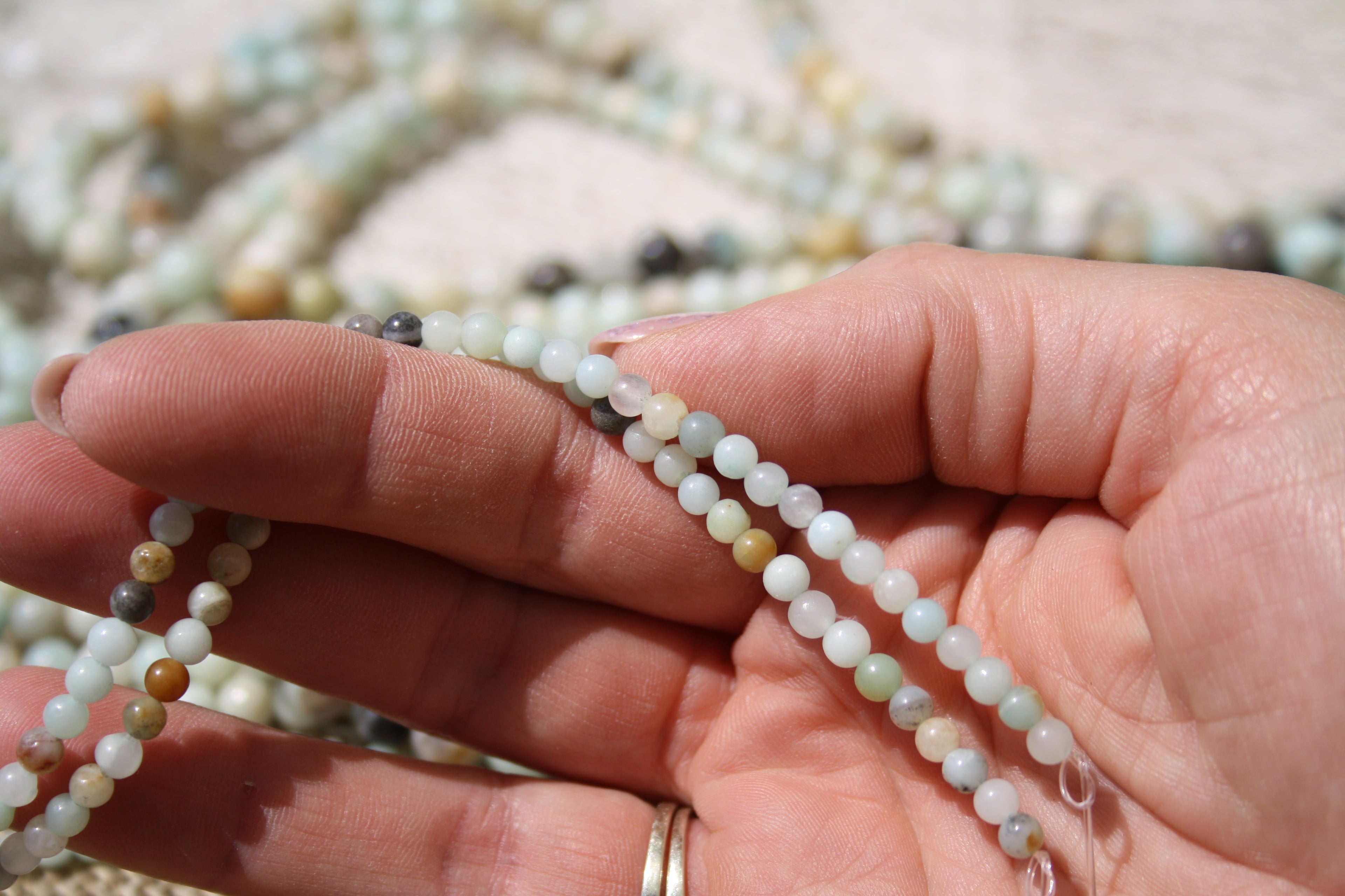Amazonite mix couleur Naturelle – Lignes de Perles Rondes 4 mm, 6 mm et 8 mm
