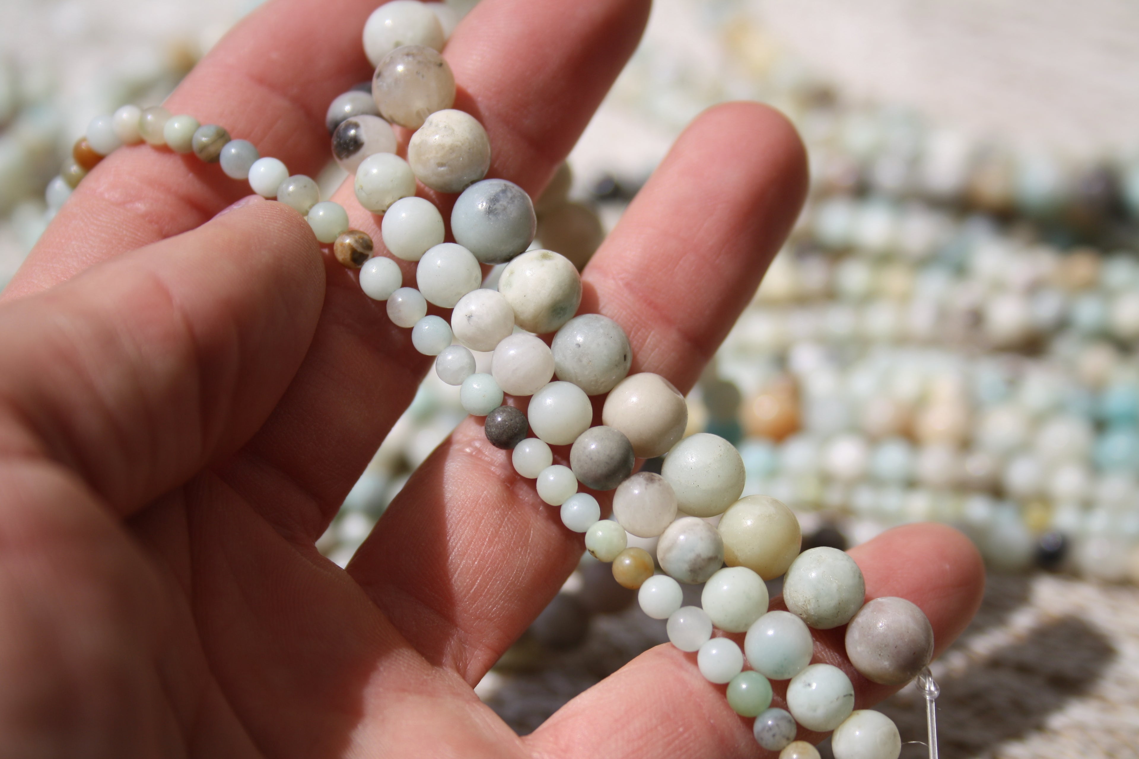 Amazonite mix couleur Naturelle – Lignes de Perles Rondes 4 mm, 6 mm et 8 mm