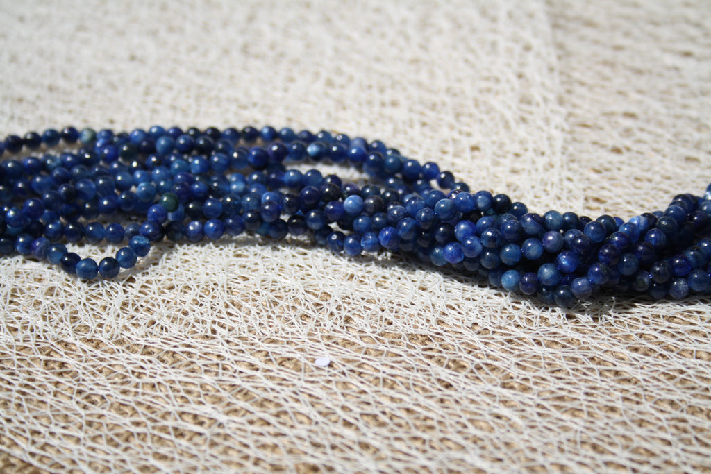 Cyanite Naturelle– Lignes de Perles Rondes 5 mm