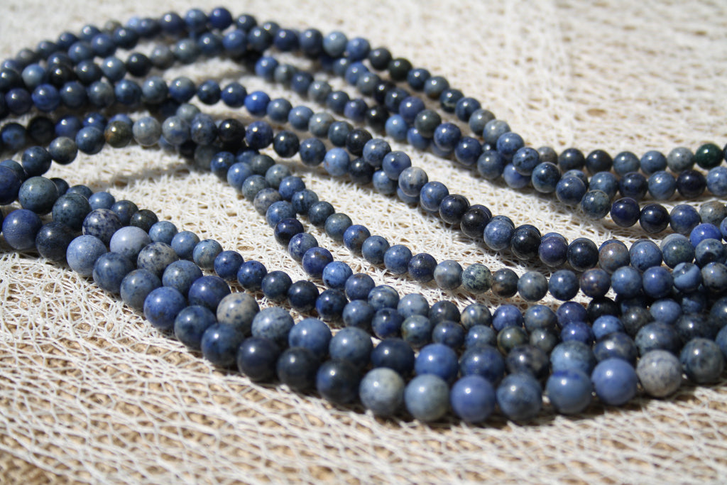 Dumortiérite Naturelle– Lignes de Perles Rondes 6 mm et 8 mm