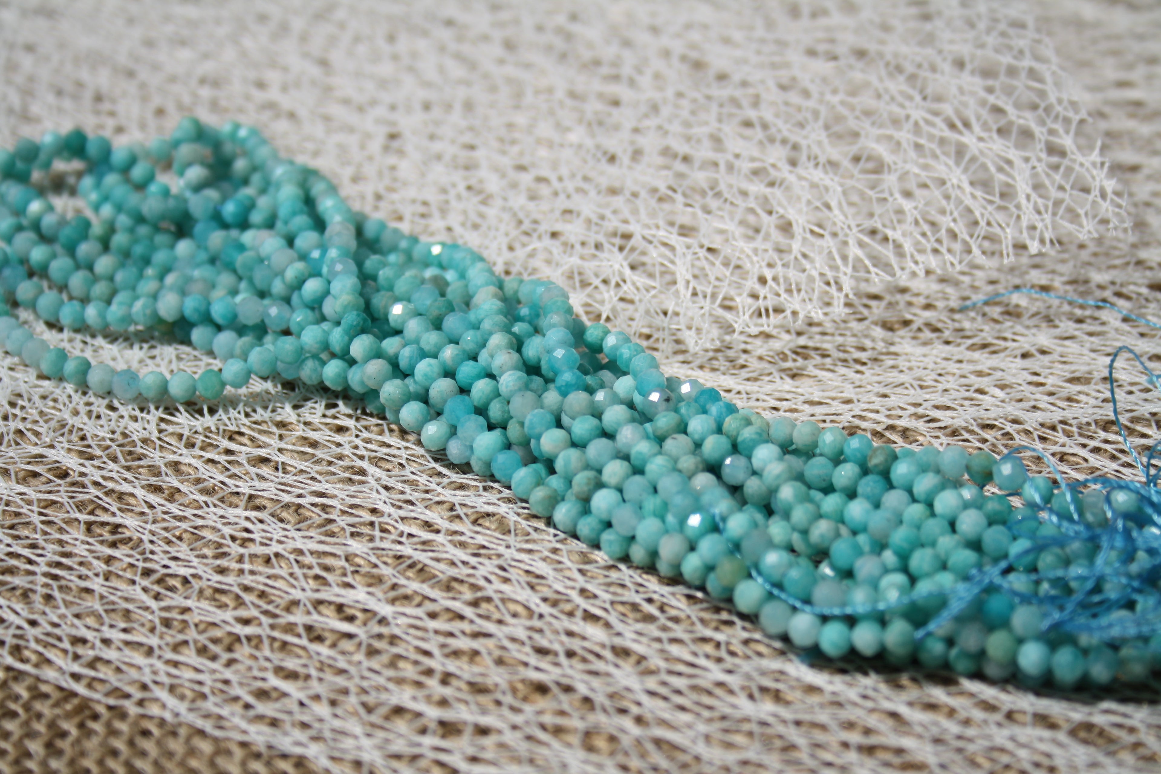 Amazonite couleur Naturelle – Lignes de Perles Facettes