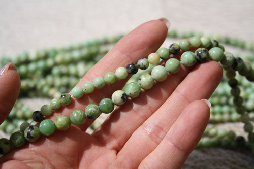 Chrysoprase Naturelle– Lignes de Perles Rondes 6 mm et 8 mm