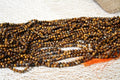 Oeil de tigre Naturel – Lignes de Perles Facettes