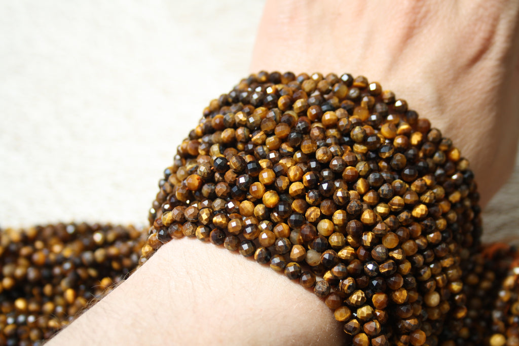 Oeil de tigre Naturel – Lignes de Perles Facettes