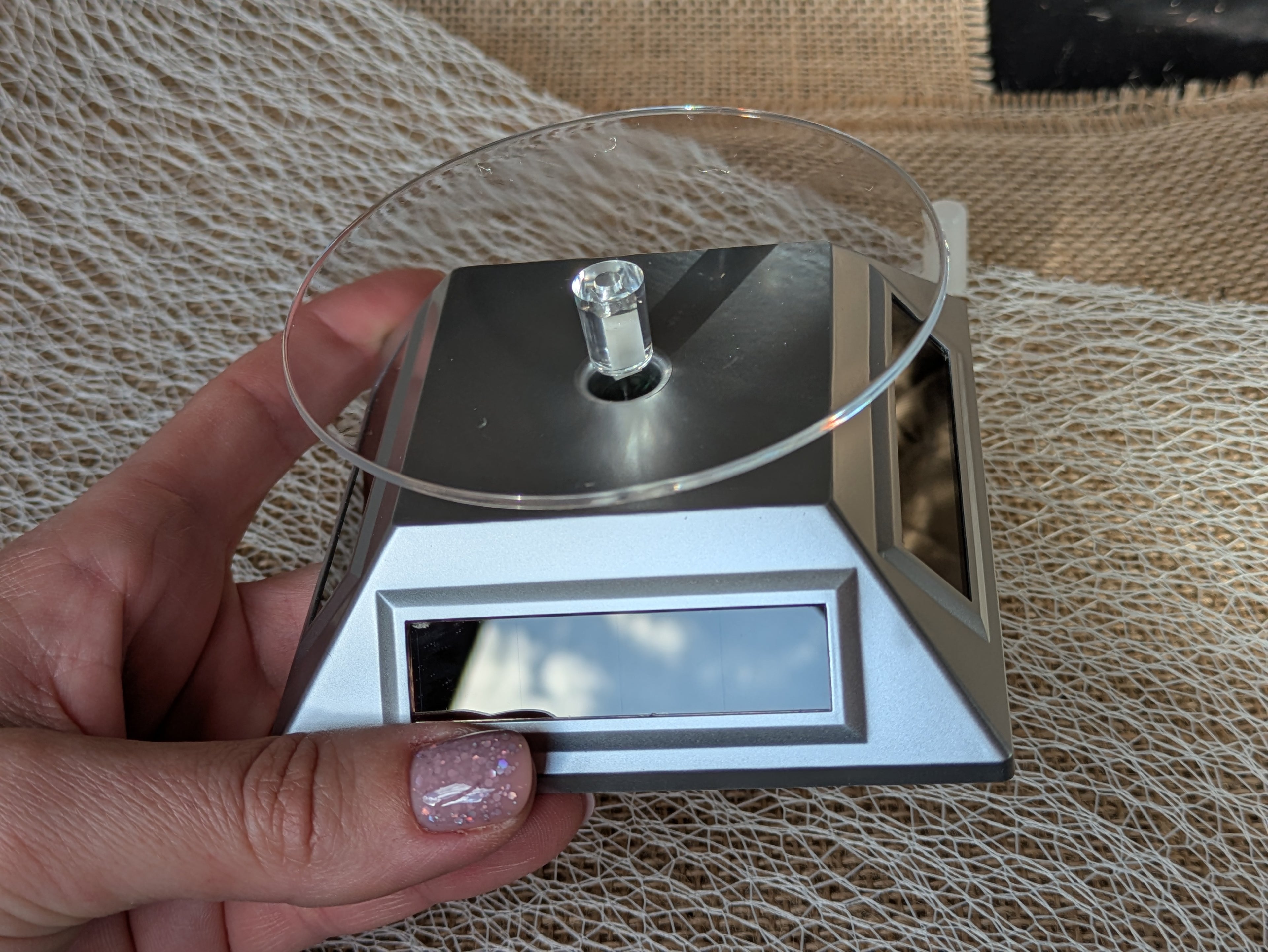 Socle Solaire Tournant - Présentoir Rotatif pour Bijoux et Produits